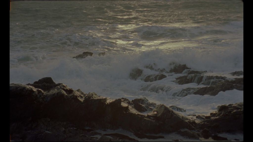 For20the20first20words20of20a20dreamworld primary Still 01