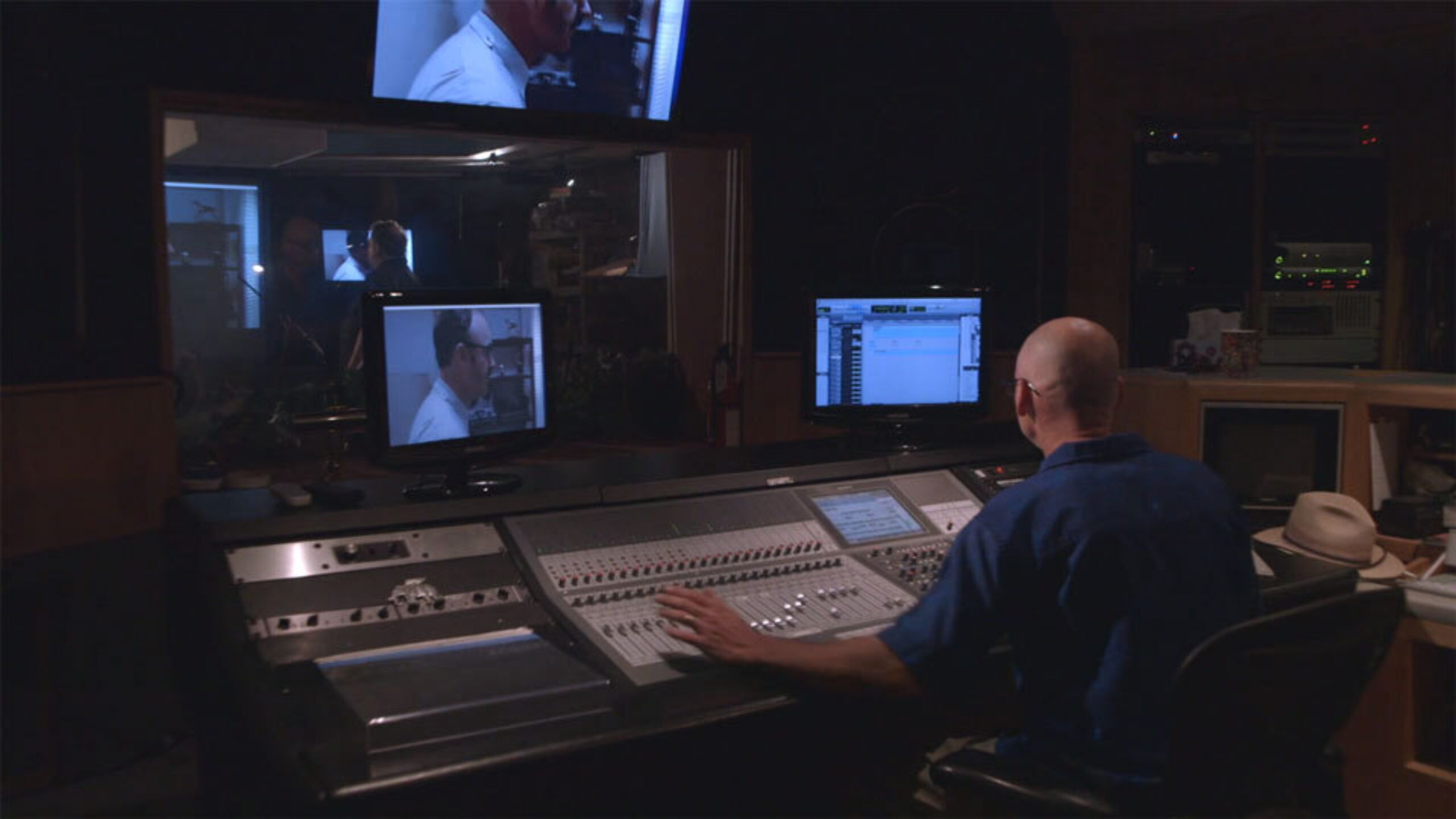 Hacked Circuit In Order Not To Be Here Henry Watson