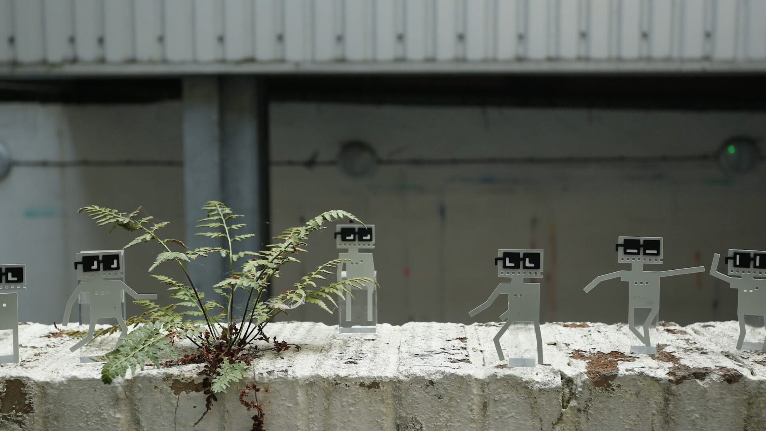 Loading20 Nouns20 Gets20 Down primary Still 01