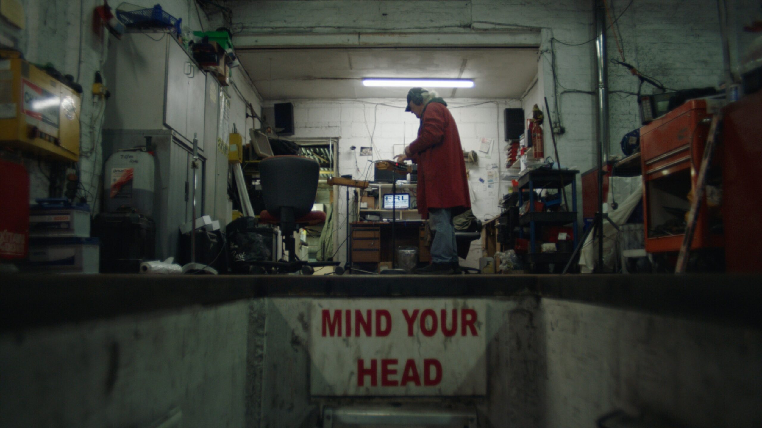 Making20 Love20to20a20 Ghost primary Still 01